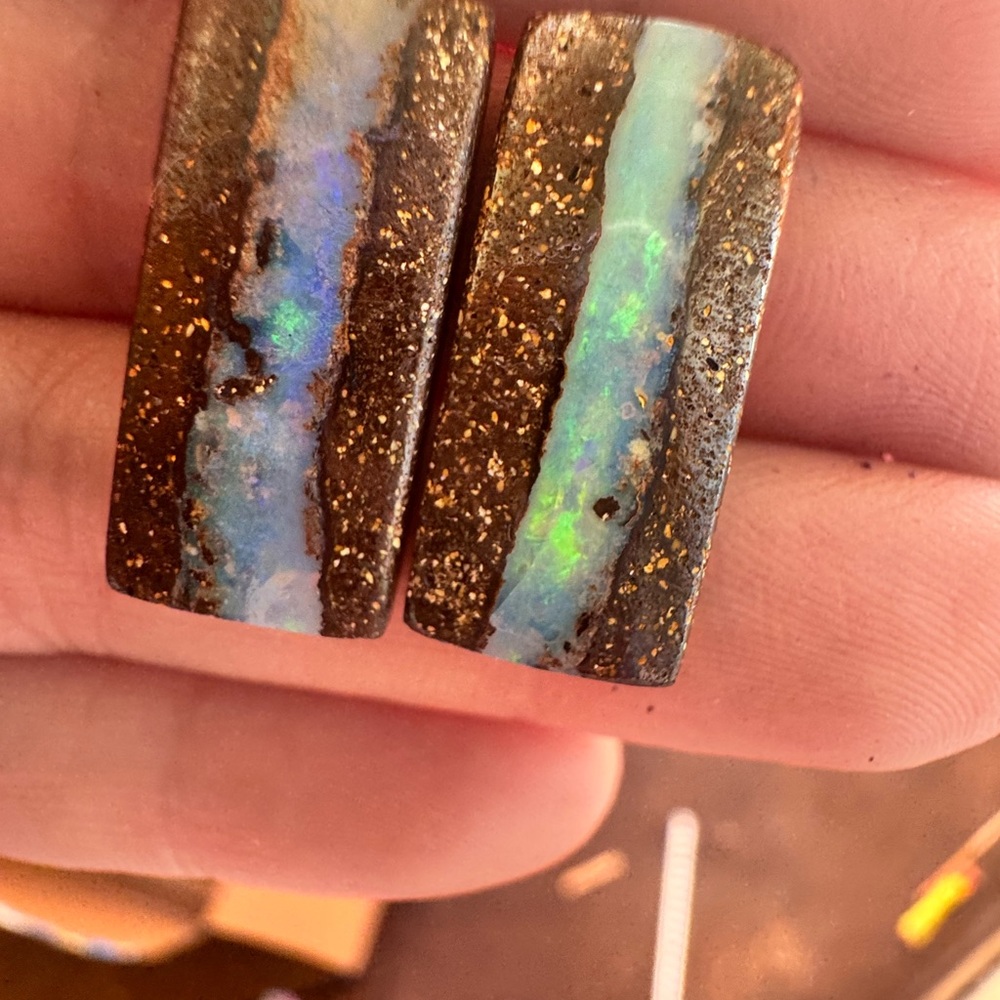 21.00 ctw genuine seto of boulder opals loose. Flashy - Picture 8 of 11